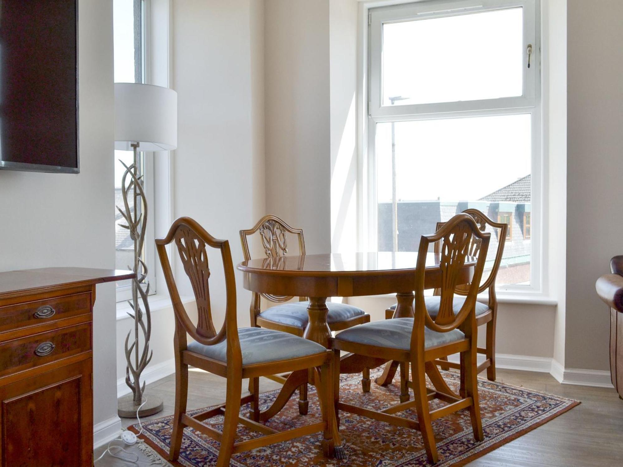 Inver House Apartment Инверури Экстерьер фото