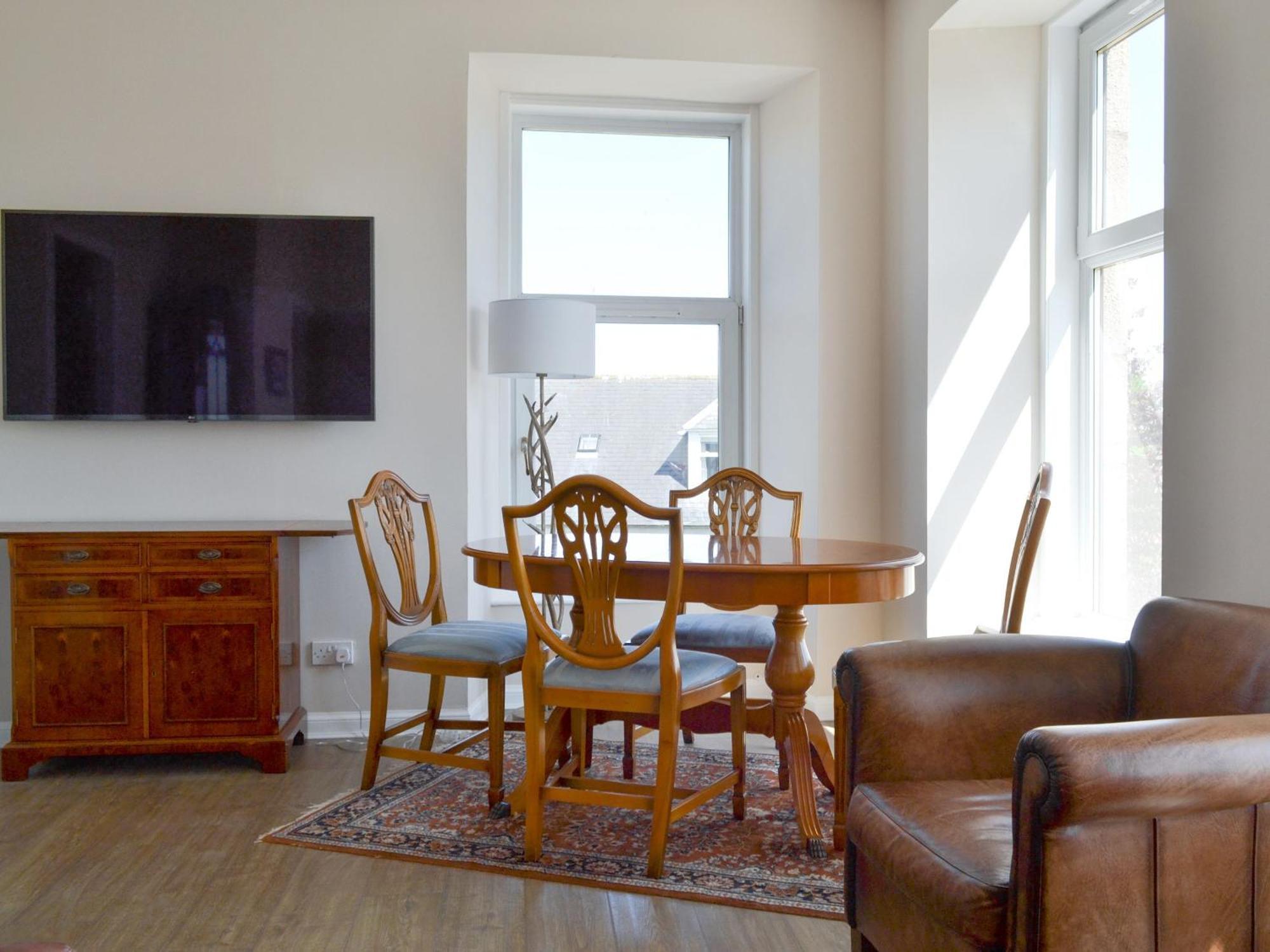 Inver House Apartment Инверури Экстерьер фото
